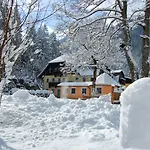 Otel Grubers, Appartments Gastein 3*